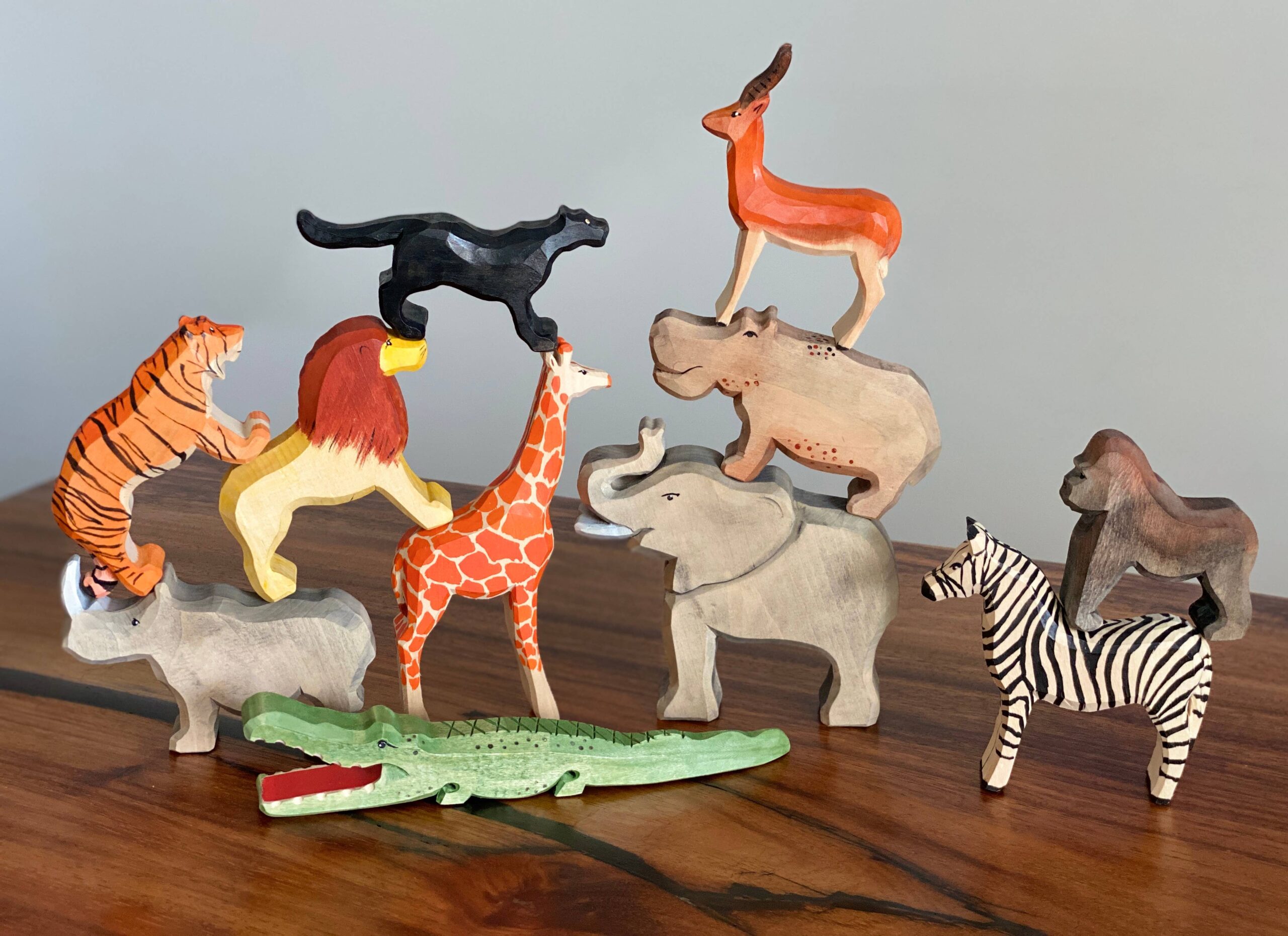 PoppyBaby Co Safari Animals Wooden Figurine Set of 11 – Blossom