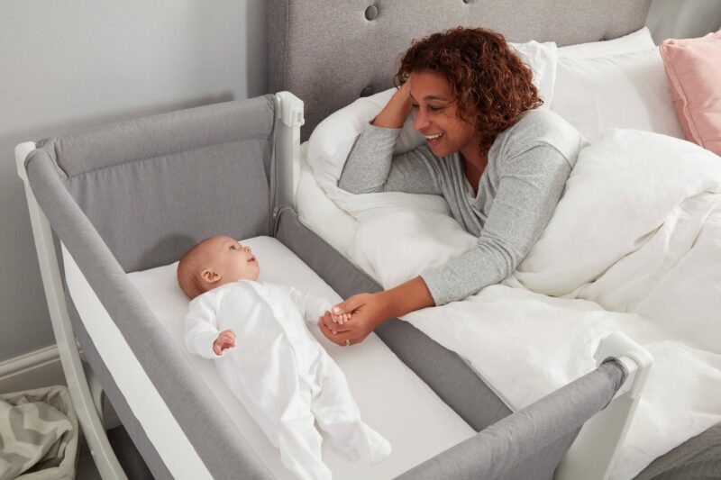 BEABA Shnuggle Air Bedside Sleeper Infant Bassinet