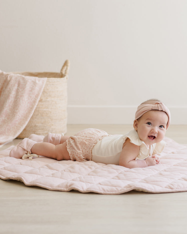 Quincy Mae Gathered Bloomer In Pink Blossom